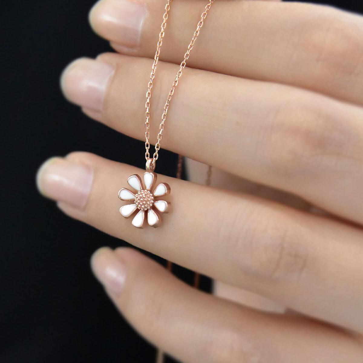 Daisy Flower Necklace • Daisy Pendant Necklace • Daisy Choker Necklace - Trending Silver Gifts