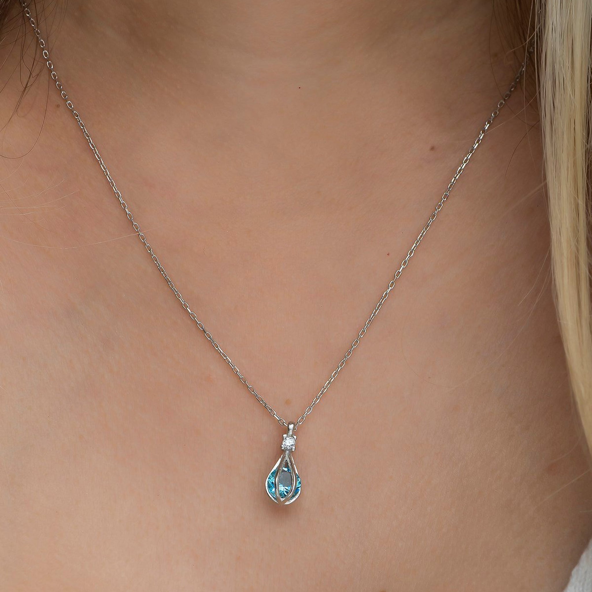 925 Silver Aquamarine Balloon Necklace
