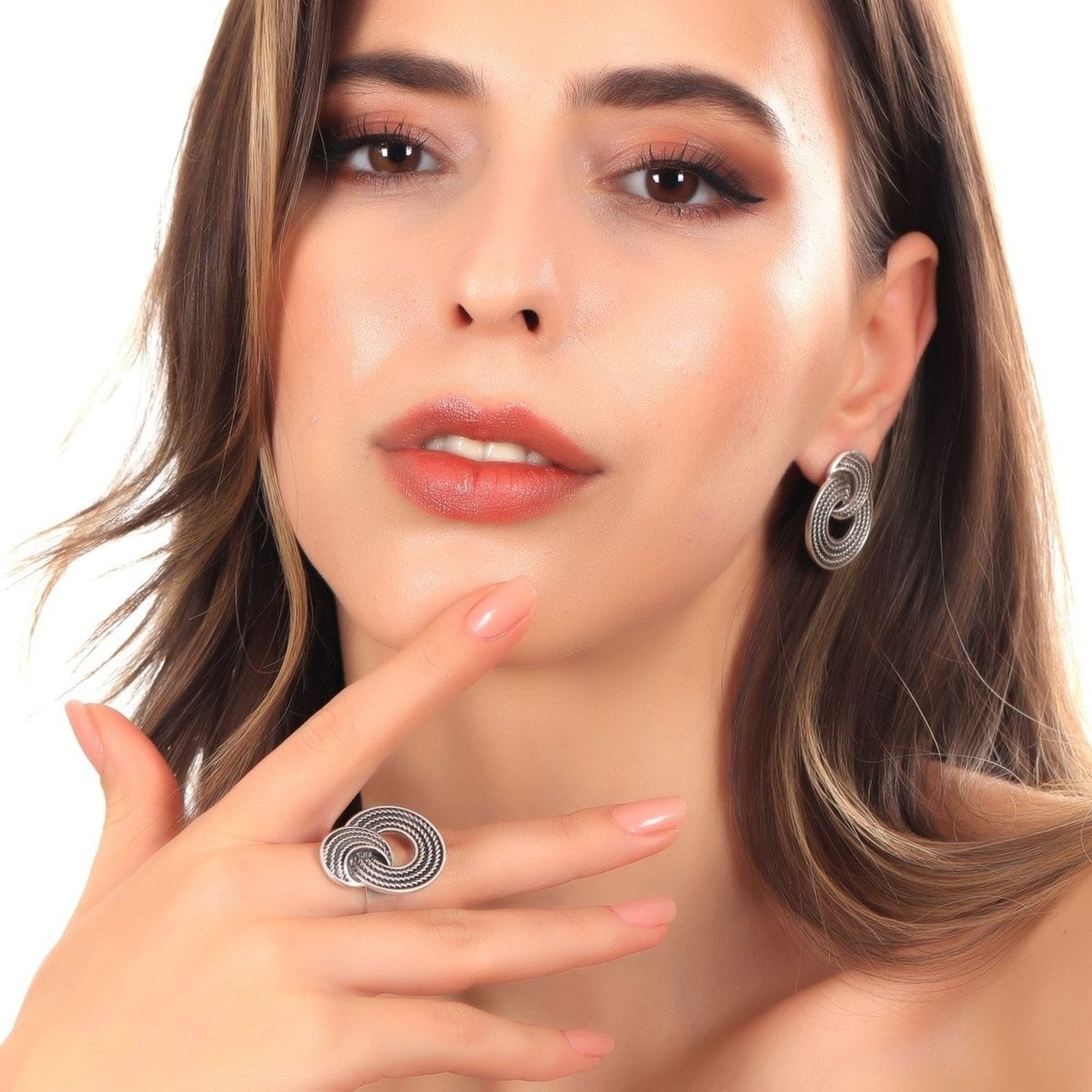 Adjustable Antique Silver-Plated Ring & Stud Earrings Set - Elegant Gift for Women