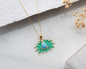 opal-pendant-on-model-outdoor-view