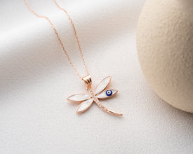 Perfect spiritual jewelry gift for women Ð Evil Eye necklace