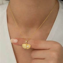 Gold Pearl Oyster Necklace in 925 Silver