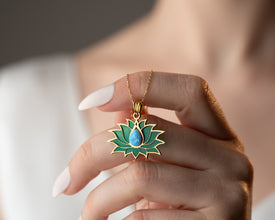 opal-bloom-stained-glass-pendant-front