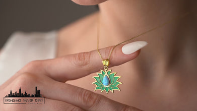 celestial-floral-necklace-handmade-shot