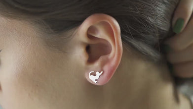 Cute and dainty silver cat earrings, hypoallergenic and lightweight.