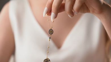 Luxury unboxing: bracelet in velvet pouch with Arabic blessing card