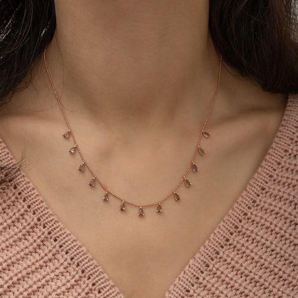 Silver Necklace with Zultanite Stone