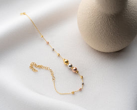 Minimalist gift guide featuring this as top pick