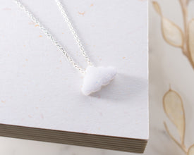 Hypoallergenic fire opal pendant necklace, nickel-free jewelry.