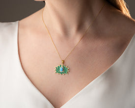 opal-bloom-necklace-celestial-lighting