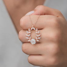 Magnolia Flower Mother Of Pearl Necklace Gold ¥ Gold Magnolia Necklace - Trending Silver Gifts