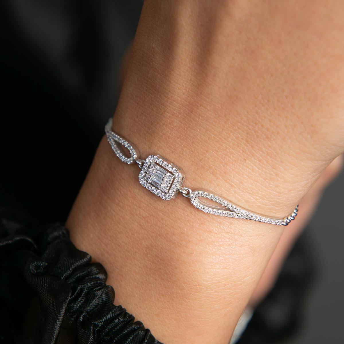 Cubic Zirconia Diamond Bahuette Bracelet ¥ Bracelet for Grandma - Trending Silver Gifts