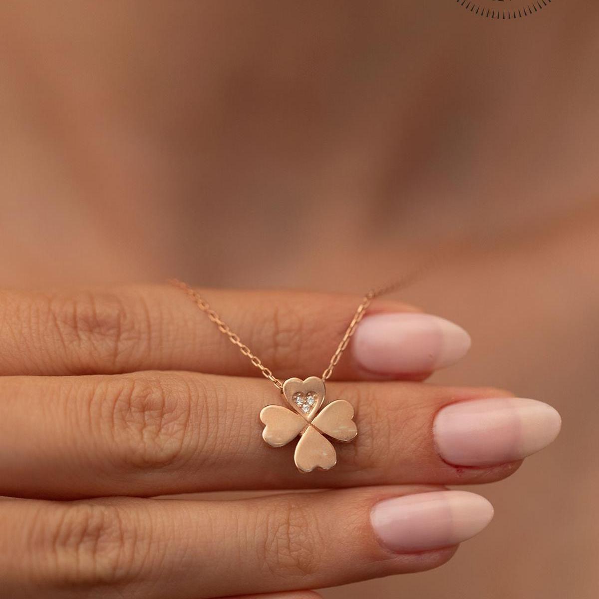 Four Leaf Clover Necklace With Swarovski Stone • Clover Necklace Gold - Trending Silver Gifts