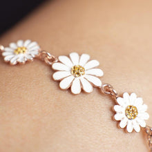Daisy Chain Bracelet ¥ Daisy Bead Bracelet ¥ Christmas Gift For Wife - Trending Silver Gifts