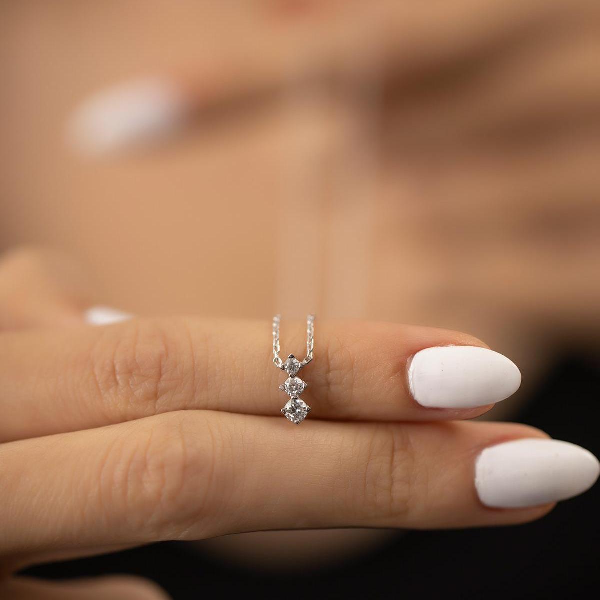 Solitaire Triple Diamond Pendant Necklace ¥ Cz Solitaire Necklace - Trending Silver Gifts