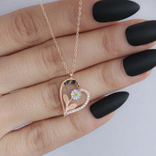 Daisy Necklace ¥ Dainty Heart Necklace ¥ Heart Necklace SilverNecklacesDaisy Necklace ¥ Dainty Heart Necklace ¥ Heart Necklace Silver