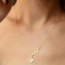 Violet Flower Necklace ¥ Violet Pendant ¥ Mother Of Pearl Violet Necklace - Trending Silver Gifts