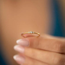 3 Stone Cubic Zirconia Rings for Women ¥ Diamond Minimalist Ring - Trending Silver Gifts