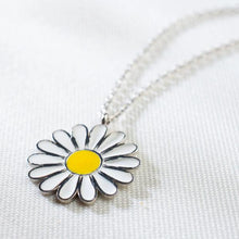 Daisy Necklace Silver ¥ Silver Daisy Necklace ¥ Gifts For Plant Lovers - Trending Silver Gifts