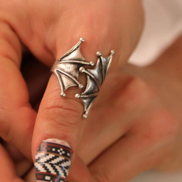 Fairytale Frog Prince Silver Ring - Enchanted Silver Jewelry - Trending Silver Gifts