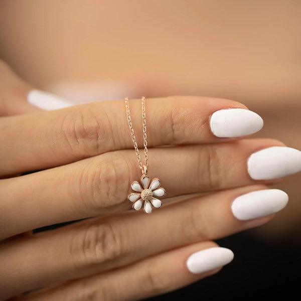 Daisy Flower Necklace, Daisy Pendant Necklace, Flower Pendant Necklace - Trending Silver Gifts