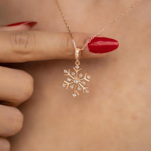 Snowflake Pendant Necklace ¥ Snowflake Necklace Silver - Trending Silver Gifts