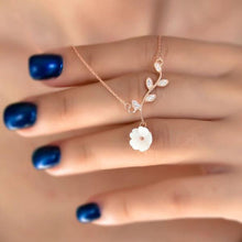 Violet Flower Necklace ¥ Violet Pendant ¥ Mother Of Pearl Violet Necklace - Trending Silver Gifts