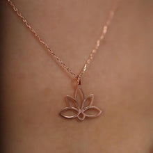 Lotus Necklace Gold ¥ Lotus Flower Necklace ¥ Gift For Yoga Lover - Trending Silver Gifts