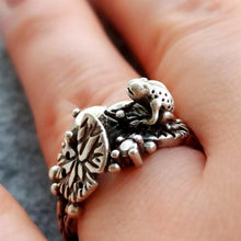Frog Engagement Ring ¥ Cute Frog Ring ¥ Frog Friendship Silver Ring - Trending Silver Gifts