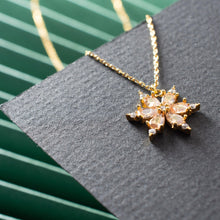 Gold Magnolia Necklace ¥ Magnolia Flower Necklace ¥ Bridesmaid Gifts - Trending Silver Gifts